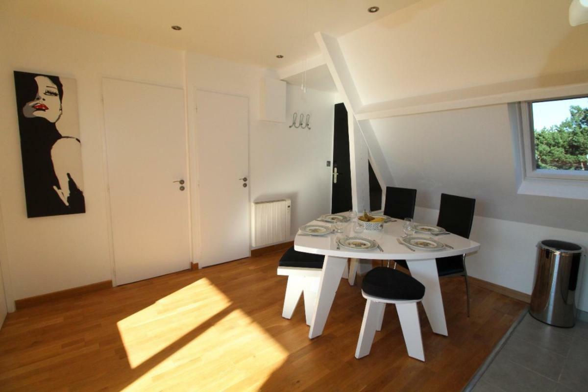 Appartement Cadre Exceptionnel: Duplex Classé 4**** Tennis, Piscine, Parking, Linge Inclus, Wifi, Matériel Bébé, Proximité Centre Deauville
