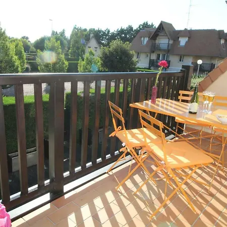 Cadre Exceptionnel: Duplex Classe 4**** Tennis, Piscine, Parking, Linge Inclus, Wifi, Materiel Bebe, Proximite Centre Deauville Exterior foto