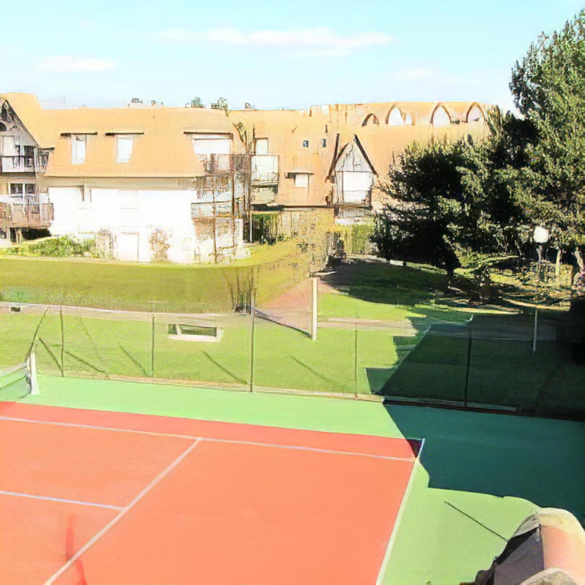 Cadre Exceptionnel: Duplex Classe 4**** Tennis, Piscine, Parking, Linge Inclus, Wifi, Materiel Bebe, Proximite Centre Apartment
